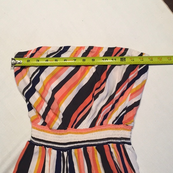 NWOT Strapless colorful summer jumpsuit - Picture 4 of 8